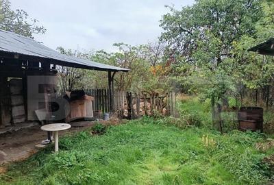 Casa renovabila ,spatioasa,cu un teren generos si gradina in - 7