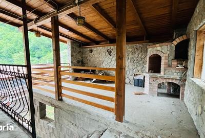 Casă cu 4 camere cu Teren 240 Mp în Central - 11