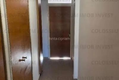 Apartament cu 3 camere decomandat în Centrul Civic - 2