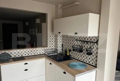 Apartament cu 4 camere semidecomandat în Central - 3