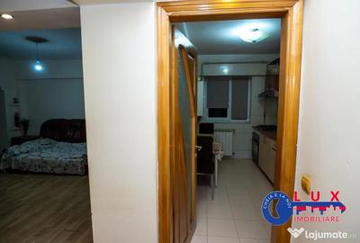 Apartament cu 3 camere semidecomandat în Pelican - 4