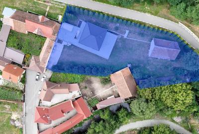 Casă cu 7 camere cu Canalizare în Gura Râului - 12