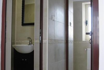 Cladire de birouri de vanzare - 8