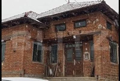 Casă cu 3 camere în Călacea - 1