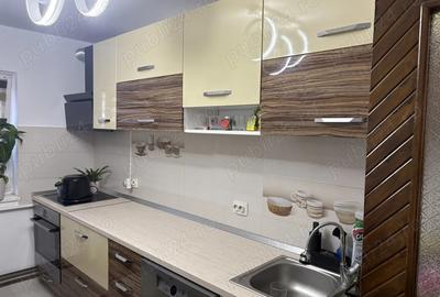 Inchiriez apartament 2 camere Re?i?a - 3