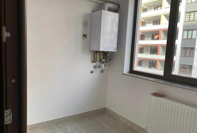 Apartament cu 2 camere decomandat, mobilat în Tractorul - 4
