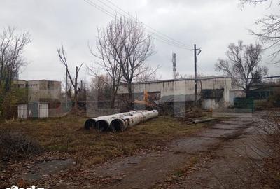 Teren de 7500 mp, în Central