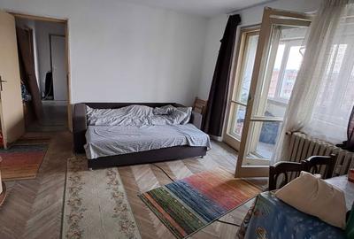 Apartament cu 3 camere semidecomandat în Baba Novac - 3