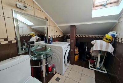 Casă individuală cu 6 camere cu Piscina în Domnești - 32