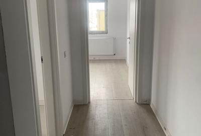 Apartament cu 4 camere decomandat în George Enescu - 9
