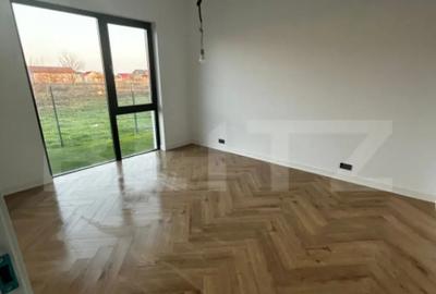 Casă cu 4 camere cu Teren 510 Mp în Corbeanca