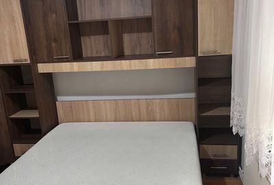 Apartament cu 2 camere decomandat în Vitrometan