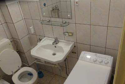 Vand garsoniera zona sud, etajul 2 , mobilata si utilata - 4