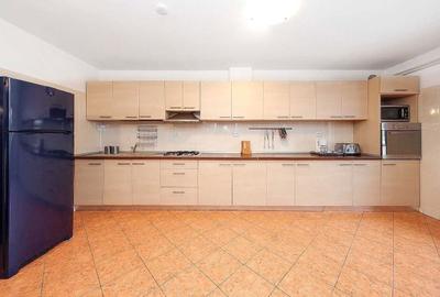 Casă cu 4 camere în Moieciu - 14