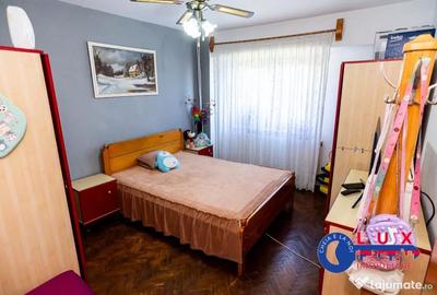 Apartament cu 3 camere decomandat în Babadag - 14