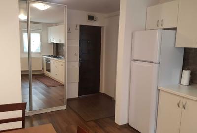 Apartament cu 2 camere decomandat în Central - 2