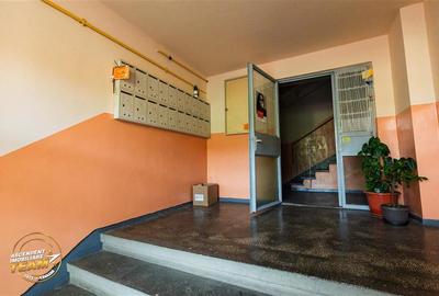 Apartament cu 3 camere decomandat în Lenin - 22