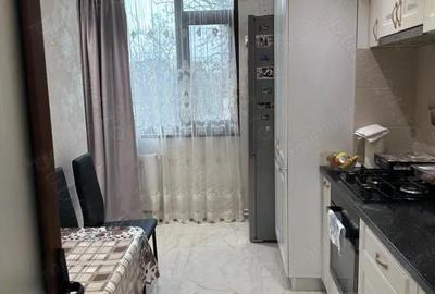 Apartament cu 3 camere semidecomandat, mobilat în Țiglina 2 - 2