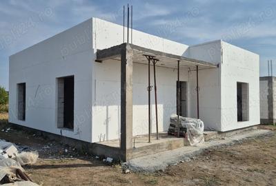 Casa de vanzare in Isalnita - 4