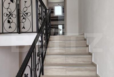 Casa de vanzare, cu 6 camere, 288 mp, zona Voinesti - 25