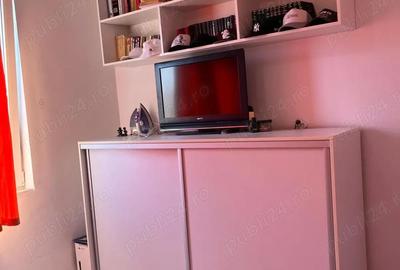 Apartament cu 3 camere decomandat în Rogerius - 9