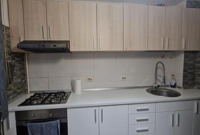 Garsonieră decomandată în Central - 3