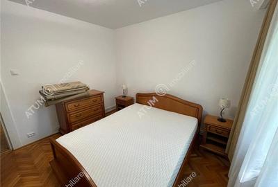 Apartament cu 3 camere decomandat, mobilat în Vasile Aaron - 3