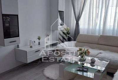 Apartament cu 3 camere, semidecomandat, renovat,  Spitalul Judetean Apartament cu 3 camere, semidecomandat, renovat,  Spitalul Judetean - 3