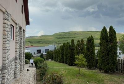 Casă cu 6 camere cu Teren 2000 Mp în Baciu - 14