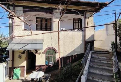 Casa de vanzare, teren 3.242 mp, la strada principala, Cotofenii din Fata - 1