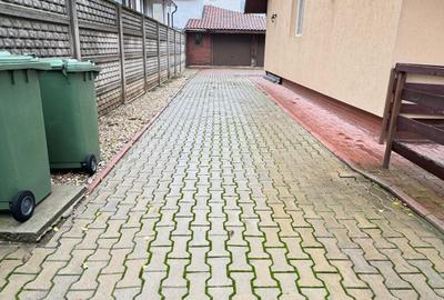 Cocheta si incapatoare P+M,in zona linistita de case,strada lata,teren generos - 14