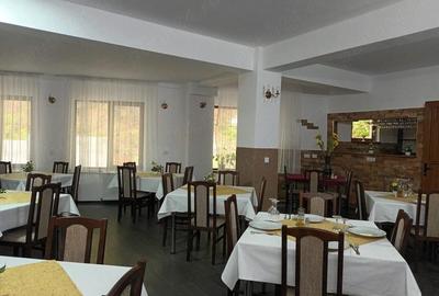 Casă cu 30 camere cu Teren 2000 Mp în Central - 7