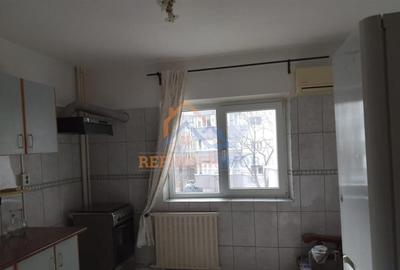 Apartament de vanzare cu 3 camere, zona Unirii - 4
