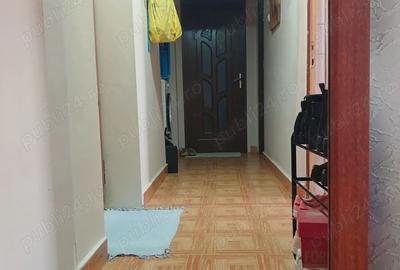 Vand apartament urgent - 1