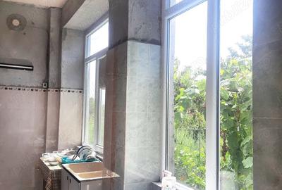 Casa de vanzare, langa biserica, in zona centrala, in comuna Pilu, jude?ul Arad - 8