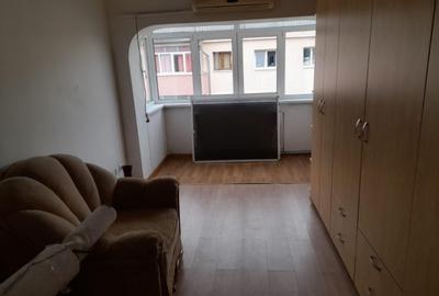 Apartament cu 2 camere decomandat în Central - 5
