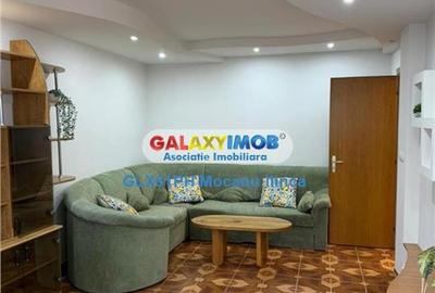 Apartament cu 2 camere decomandat, mobilat în Republicii