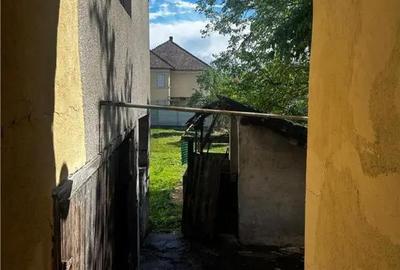Casă cu 3 camere cu Teren 415 Mp în Beiuș - 5