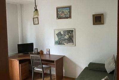 Apartament cu 3 camere decomandat, mobilat în Bârnova - 2