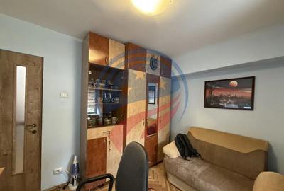 Apartament cu 4 camere decomandat în 1 Mai - 13