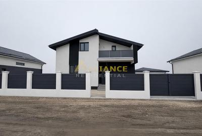 Casă individuală cu 4 camere cu Teren 370 Mp în Berceni - 1