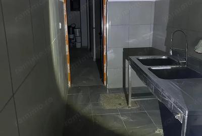 Spațiu comercial, de 220 mp, în P-ța Unirii - 7