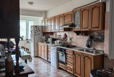 Apartament cu 4 camere decomandat, mobilat în P-ța Romană - 7