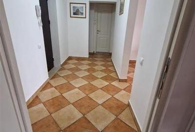 Apartament cu 2 camere semidecomandat în Central - 9