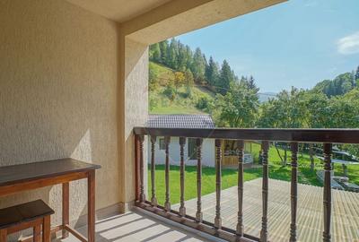 Casă individuală cu 21 camere cu Teren 1137 Mp în Moieciu - 27