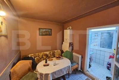 Apartament cu 3 camere decomandat în Cetate - 7