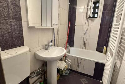 Apartament cu 2 camere semidecomandat, mobilat în Floreasca