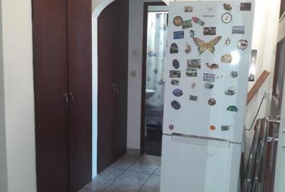 DEMOCRATIEI - 2 cam., cf1, dec, 4/4, renovat - 65000 euro - 3