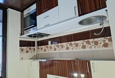 Apartament cu 2 camere decomandat în Central - 1