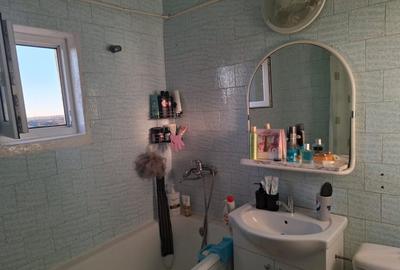 Apartament cu 3 camere semidecomandat, mobilat în Nădlac - 10